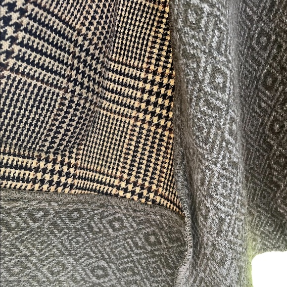 Handmade Mfa Boston repurposed sweater vest - Picture 12 of 13